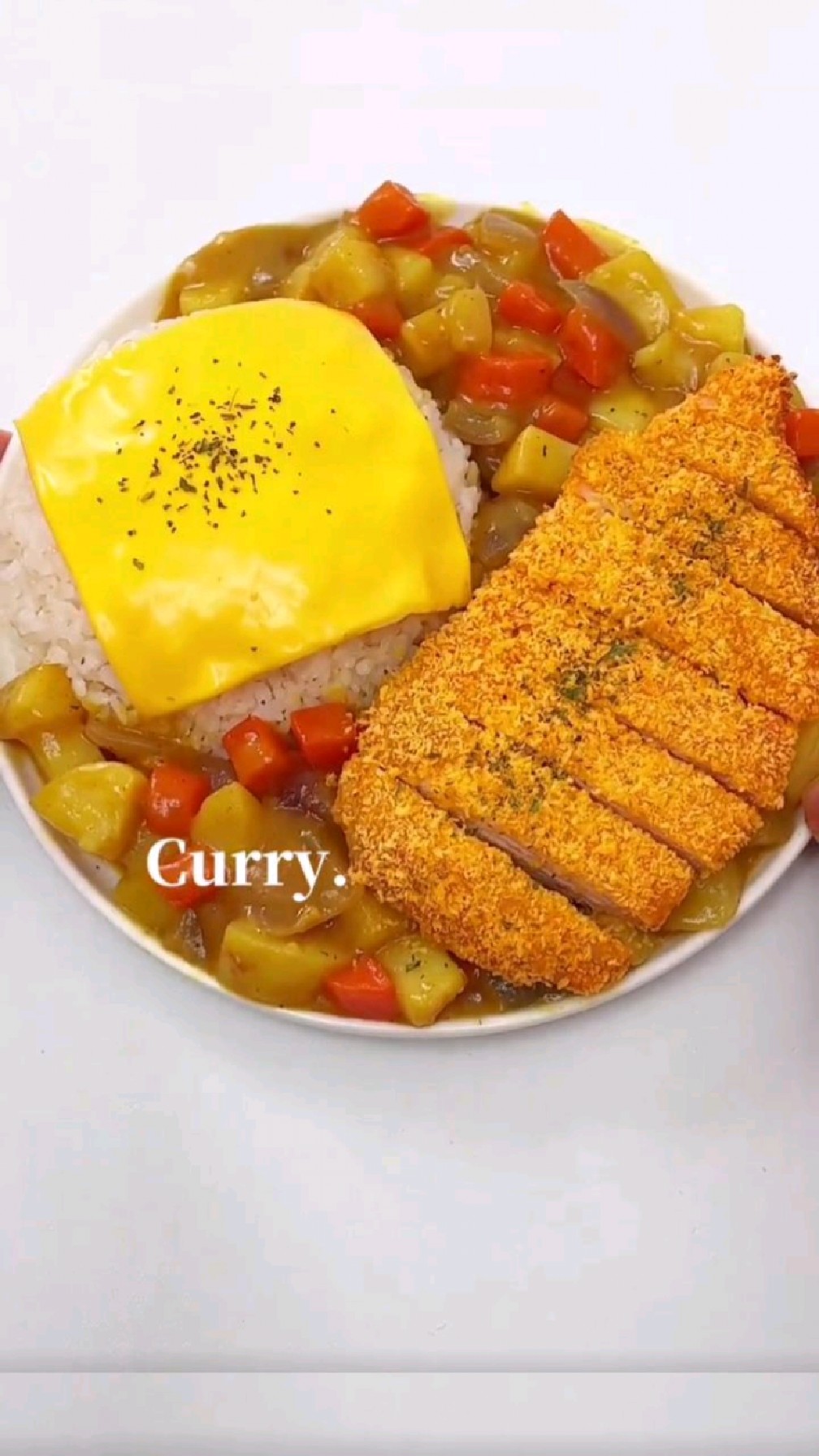 芝士咖喱鸡排饭,好吃到舔盘!!食材用的是圣农免腌制鸡排,省事更方便