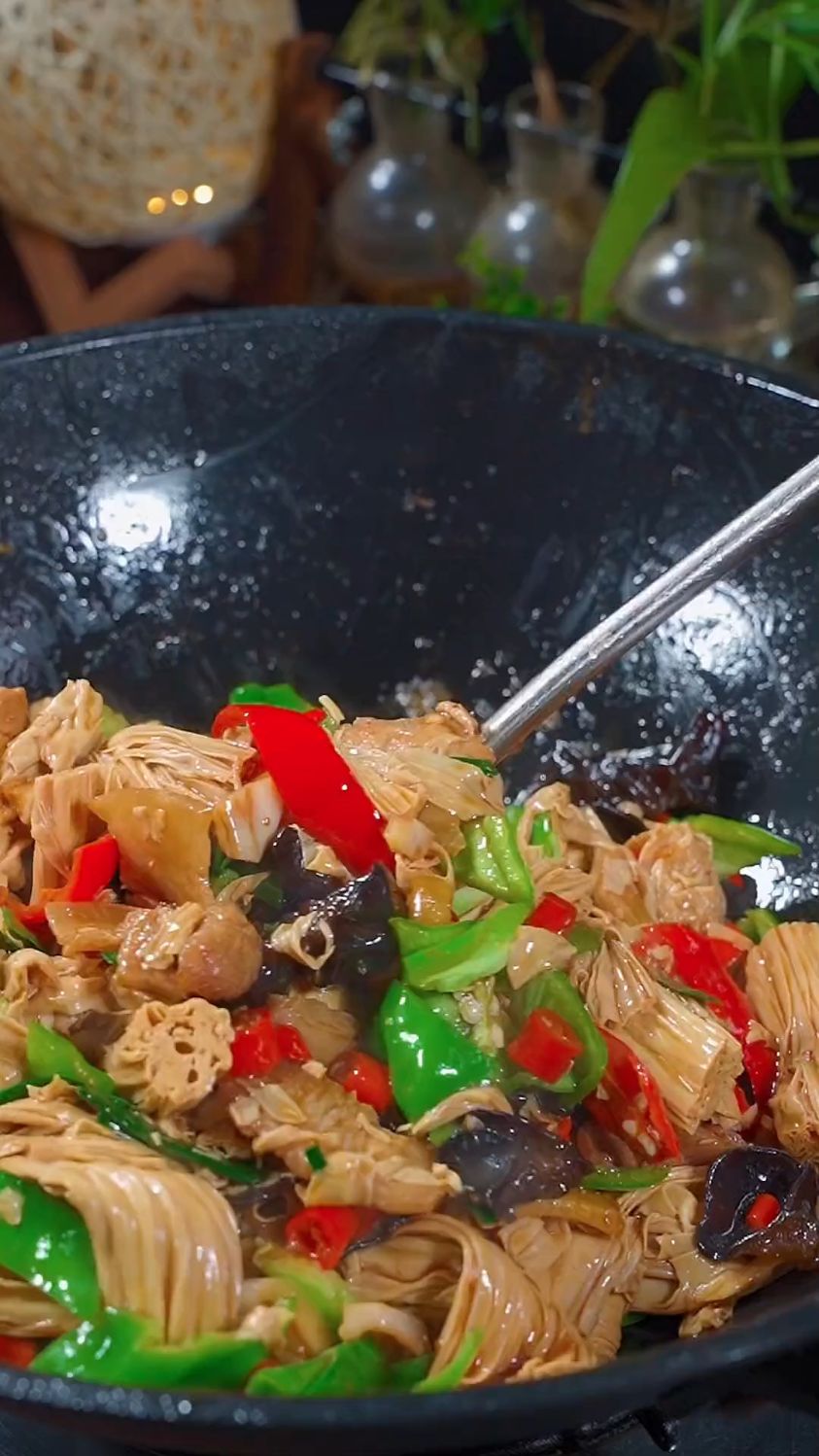 好吃又简单的腐竹炒肉赶紧试试吧