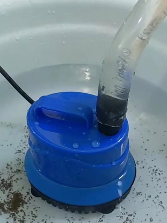 强力抽水泵,让您的鱼缸更加清洁!
