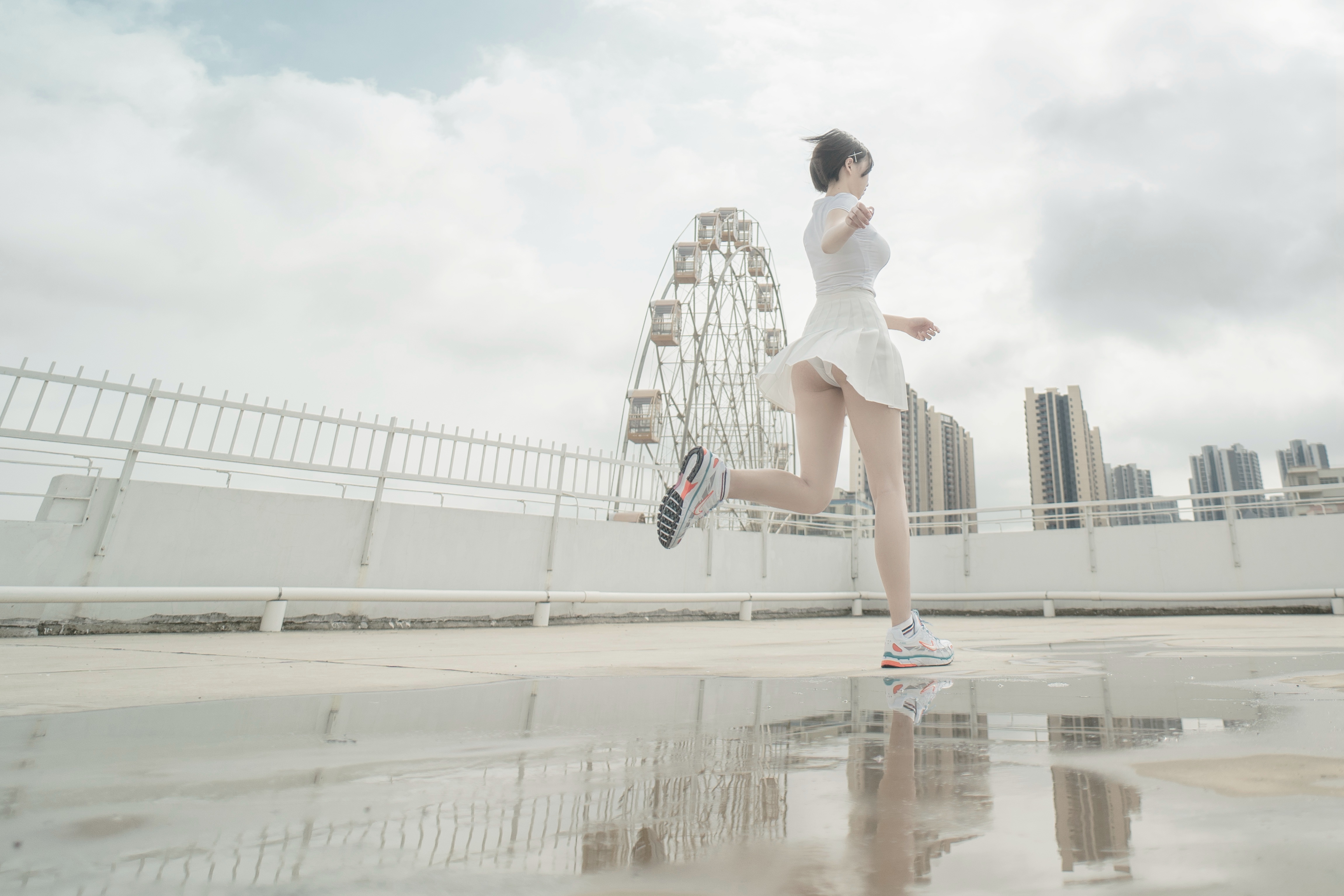 图片[28]-阿薰kaOri NO.006 – 天台[82P+1V649M]-六色网