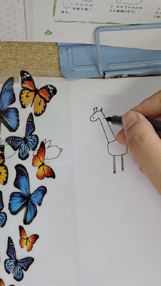 长颈鹿简笔画