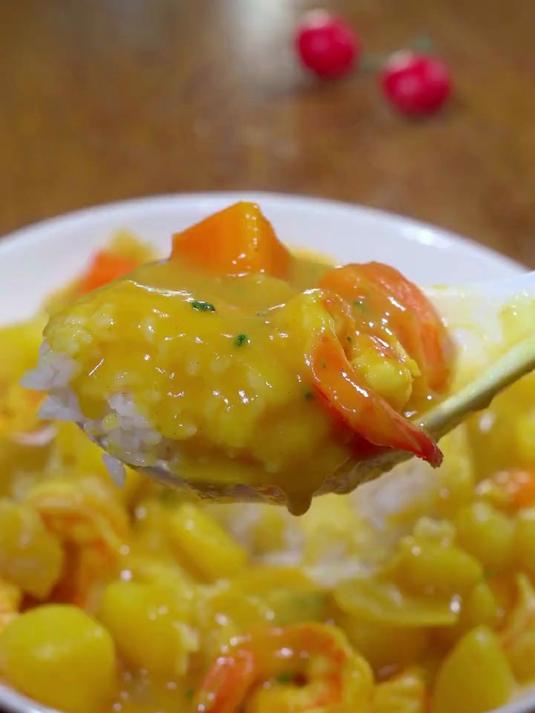 念念不忘的咖喱拌饭