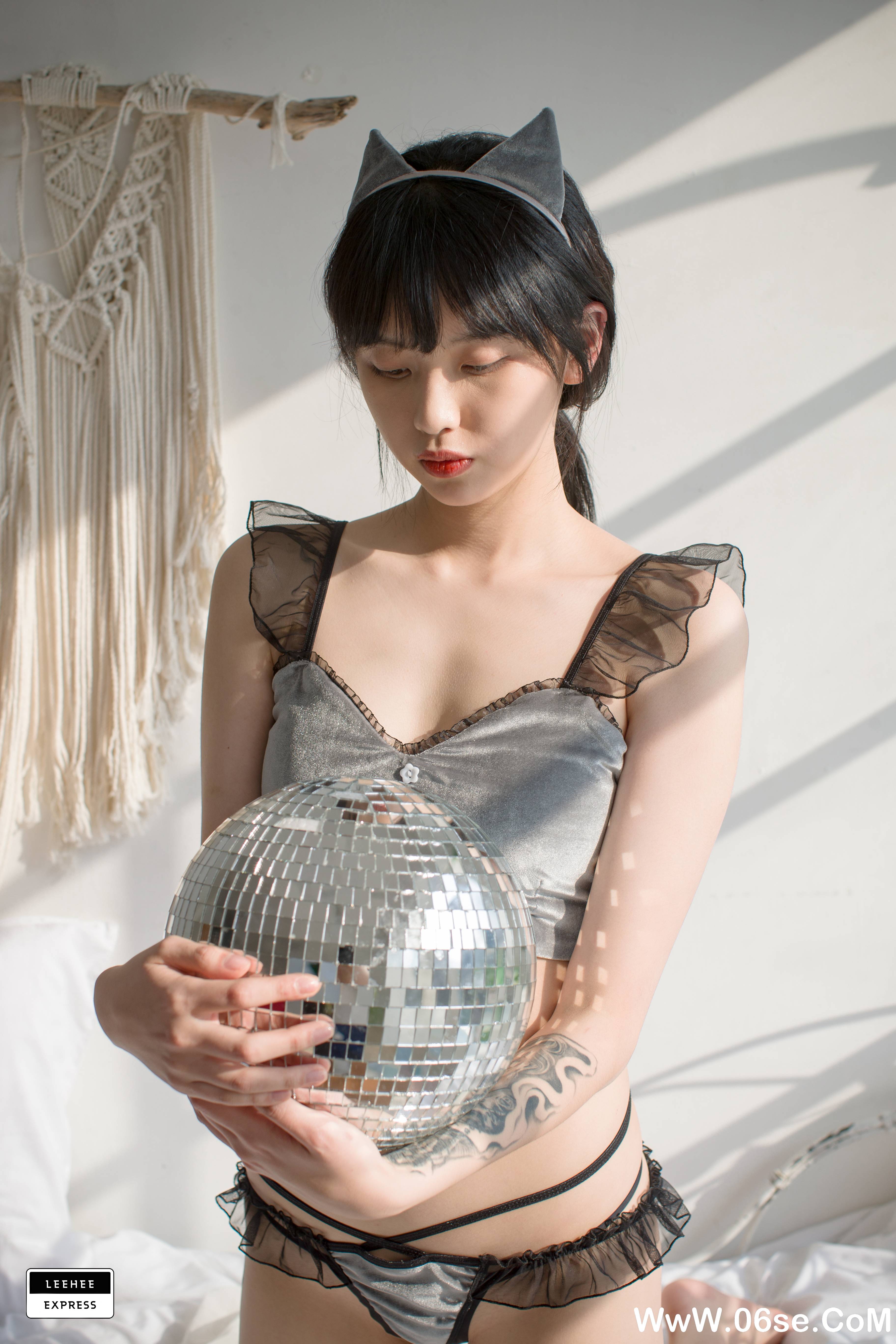 [LeeheeExpress] NO.014 LEBE-013[40P377M]-六色网