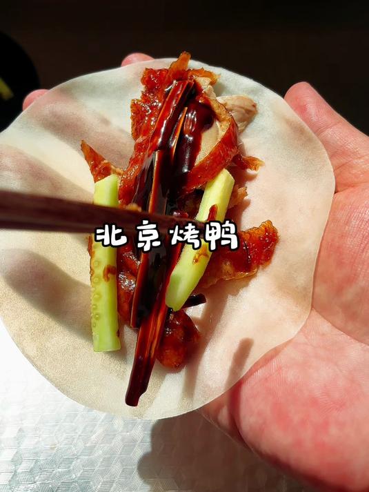 假如清末的人力车夫,忙碌三天换一顿北京烤鸭值不值?