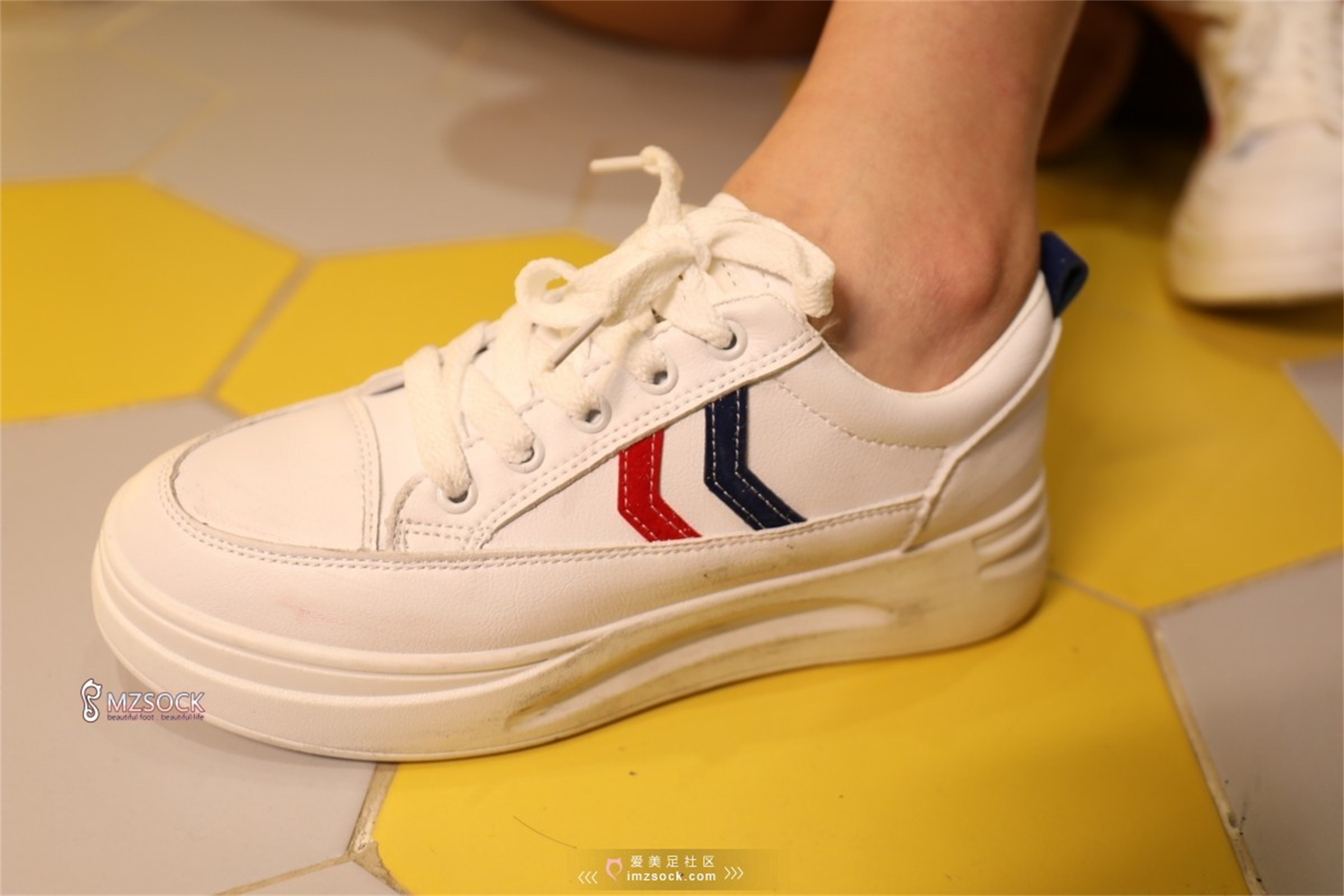 图片[10]-[MZSOCK]爱美足 NO.076 婷婷[55P94M]-六色网