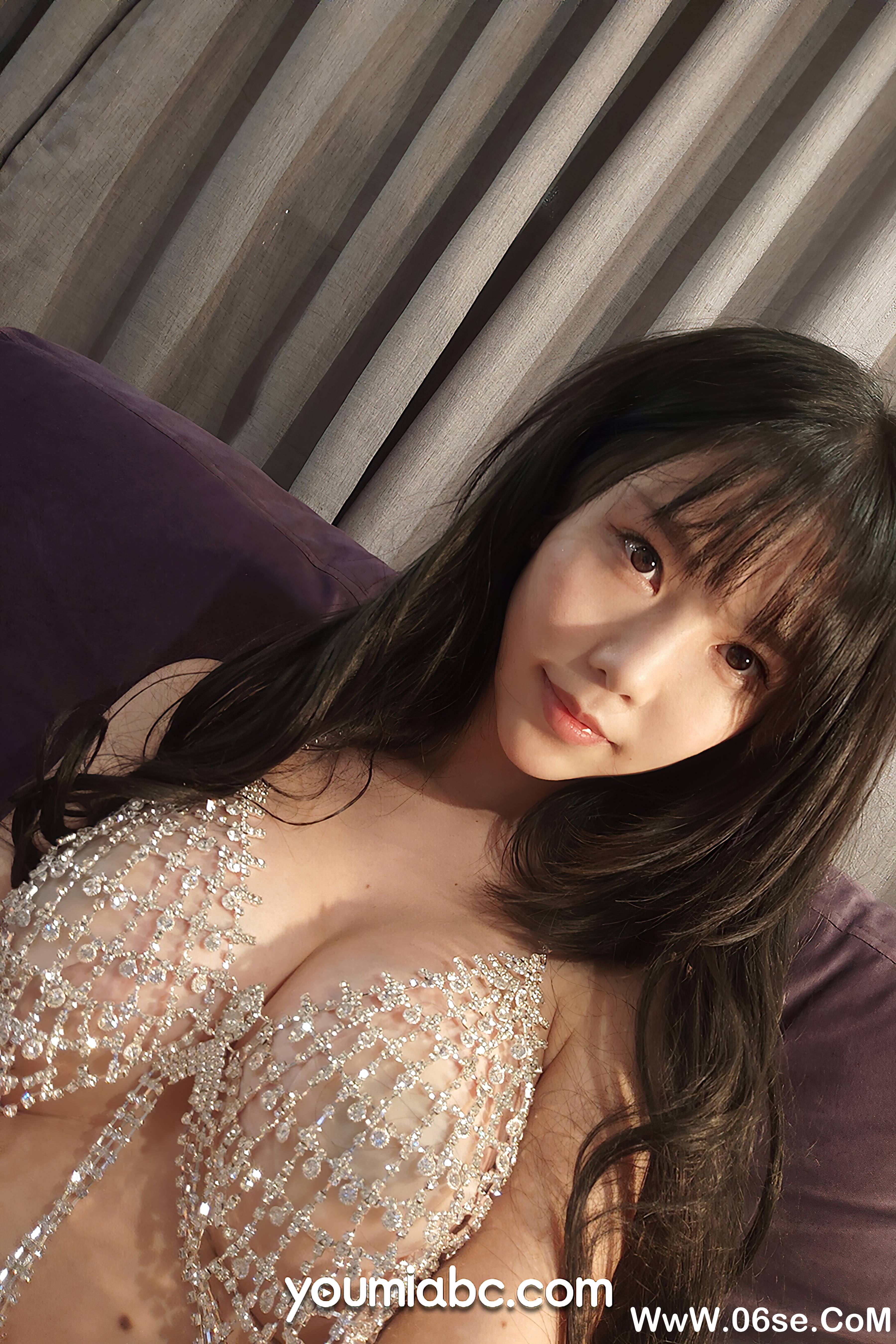 图片[2]-[YouMi尤蜜] 2021.06.01 闪光少女 抖娘利世[25+1P562M]-六色网