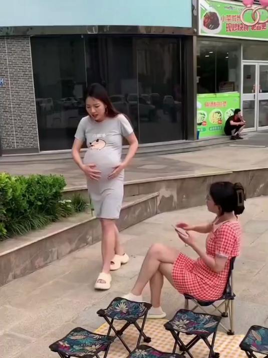 户外折叠椅子超轻便携式露营钓鱼凳子月亮椅克米特椅写生椅#露营必备##折叠凳子户外折叠椅子折