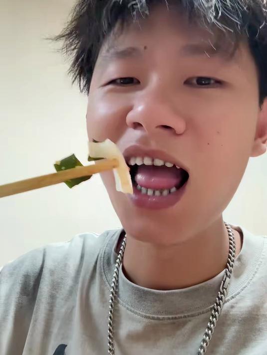 这菜够不够东北？