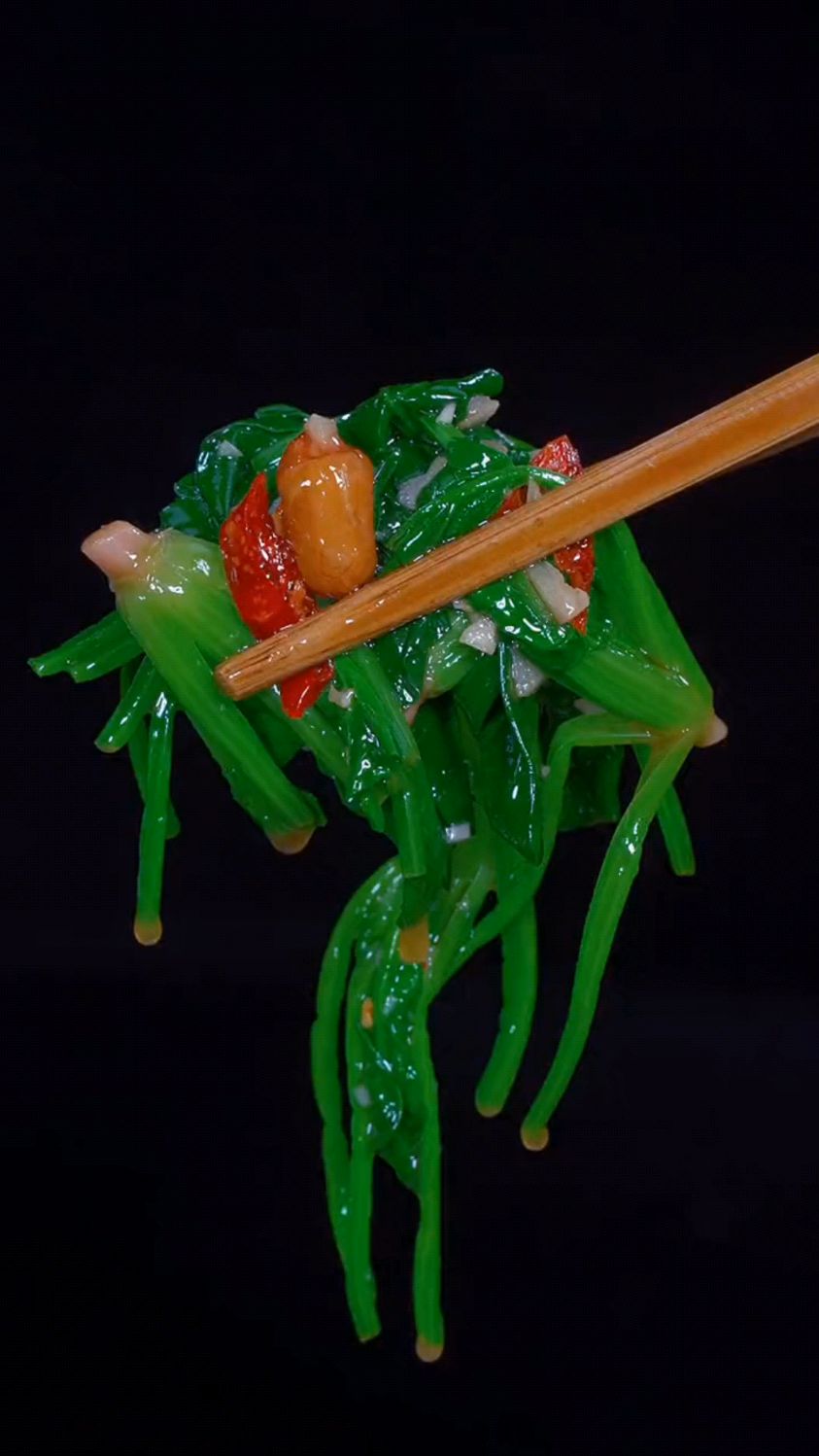 炝拌菠菜的家常做法