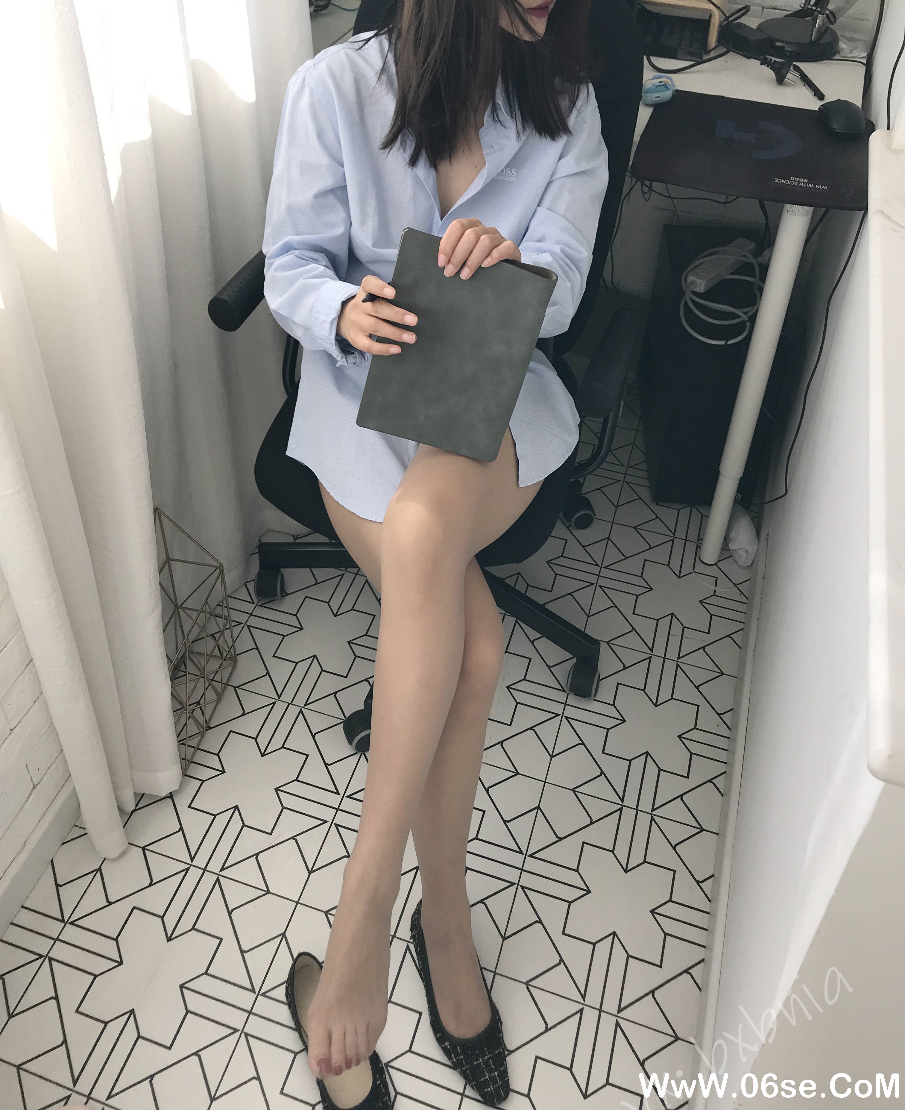 图片[21]-安乔乔儿(Nia乔乔) NO.011 — Soho的快乐[131P566M]-六色网
