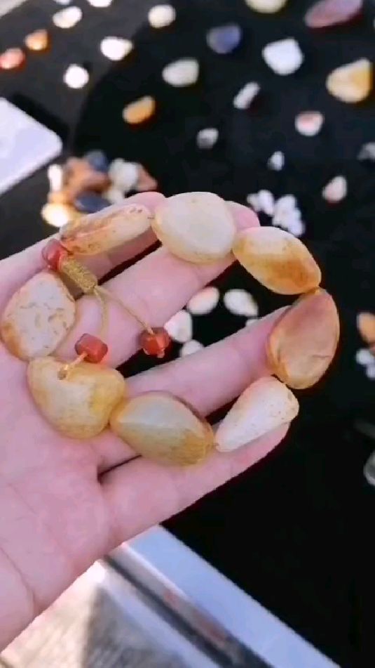 和田玉籽料手串