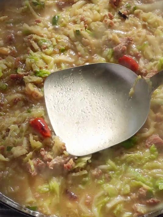 冬天就做这个 白菜羊肉捞面 怎么也吃不腻
