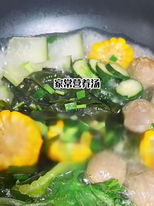 冬瓜玉米牛肉丸子汤,家常美味低卡款