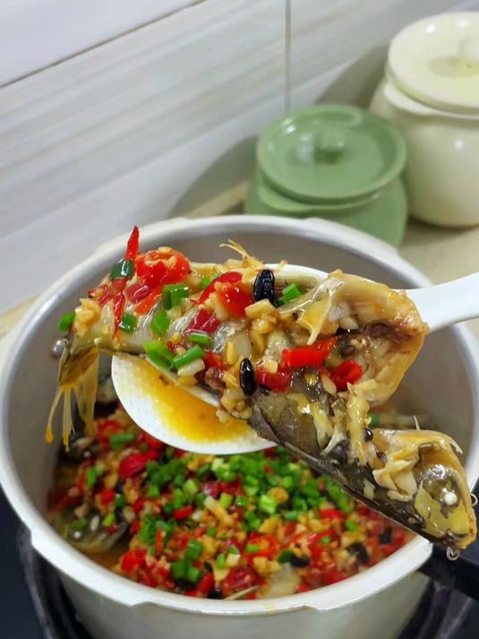 黄丫头焖豆腐