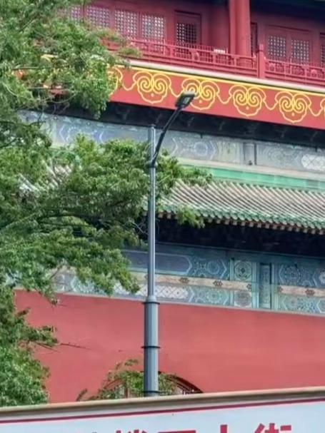 来北京就为了这一口铜锅涮肉 网友：铜锅碳火配清水才是老北京涮肉的灵魂#北京范儿夏趣京游季#