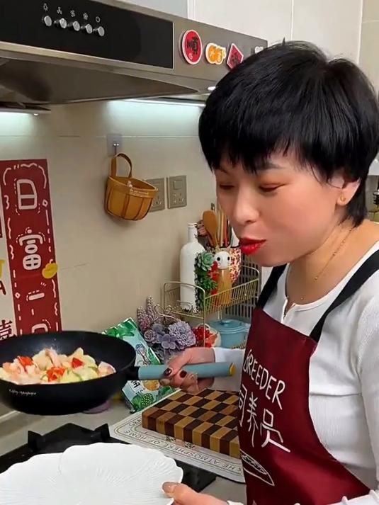 湖北特色菜荷塘三宝,口感清甜脆嫩