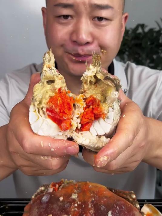 秋冬进补首选！膏肥肉嫩的面包蟹来啦！