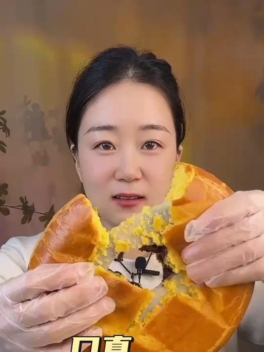 黄金大蛋糕金黄松软蛋香满溢每口满足