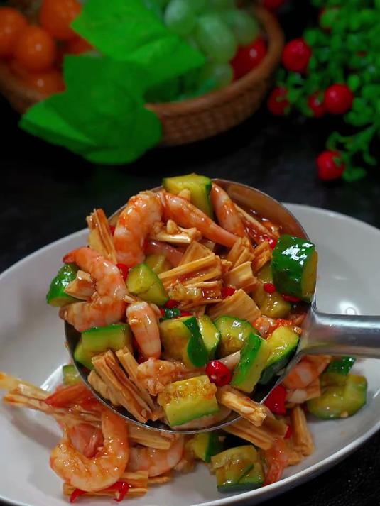 夏季的必备凉拌菜捞汁海鲜