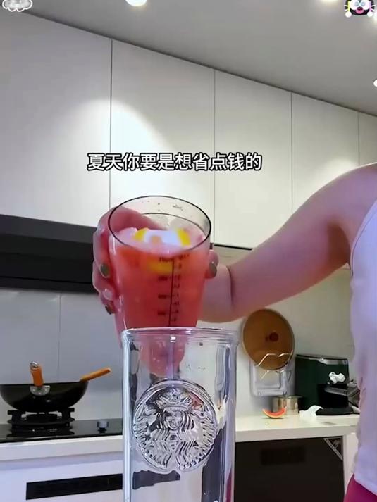 冰镇柠檬茶黄金比例!雪克杯摇30秒,酸甜清爽秒杀奶茶店