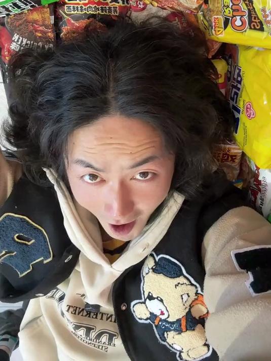 吃遍全球所有泡面「第98天」