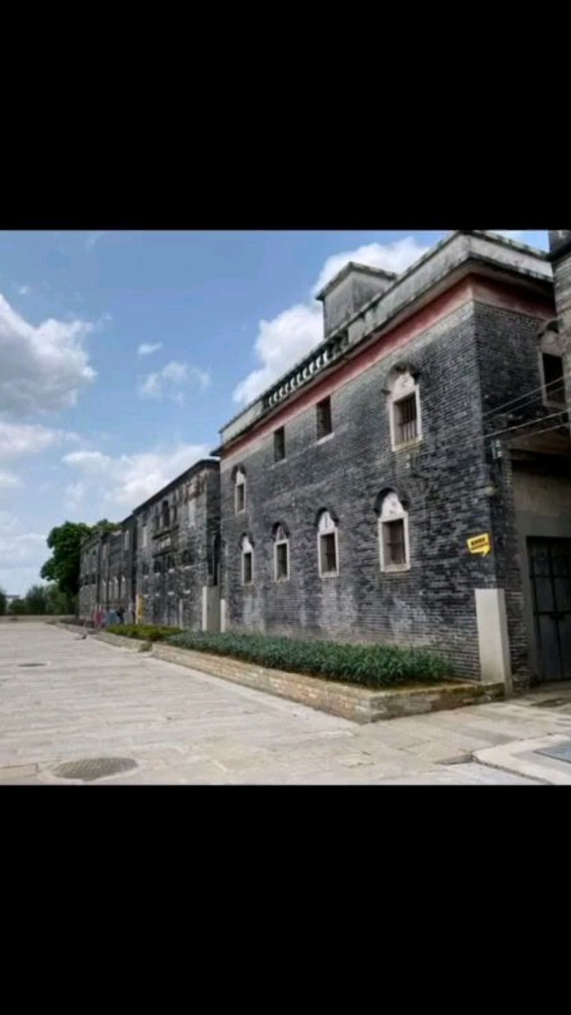 开平出发不用半小时,台山网红小村庄,踏青打卡的好地方,4月份鱼木花开时更是美丽