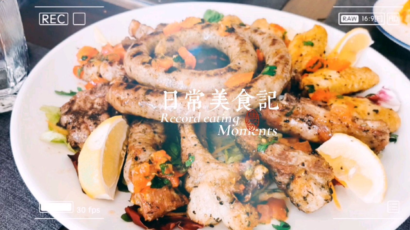 三里屯????大使馆附近 ????口味惊艳的意式餐厅   ????湿润的提拉米苏  大概是所有人都拒绝不了的