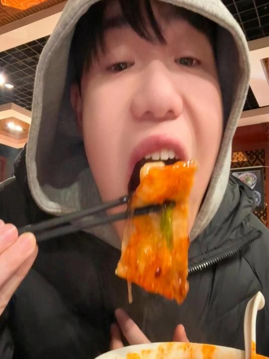 吃早饭真的可以感到很幸福!