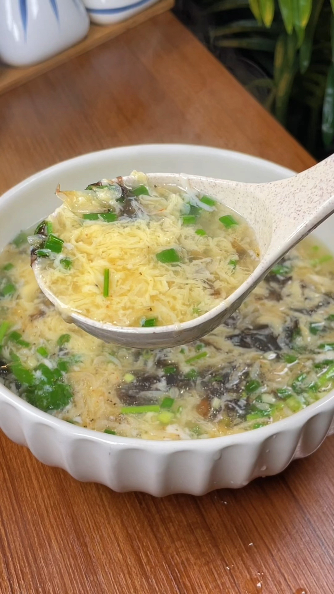 简单美味的紫菜虾皮蛋花汤,你也可以试试!#紫菜虾皮蛋花汤#鸡蛋的神仙吃法