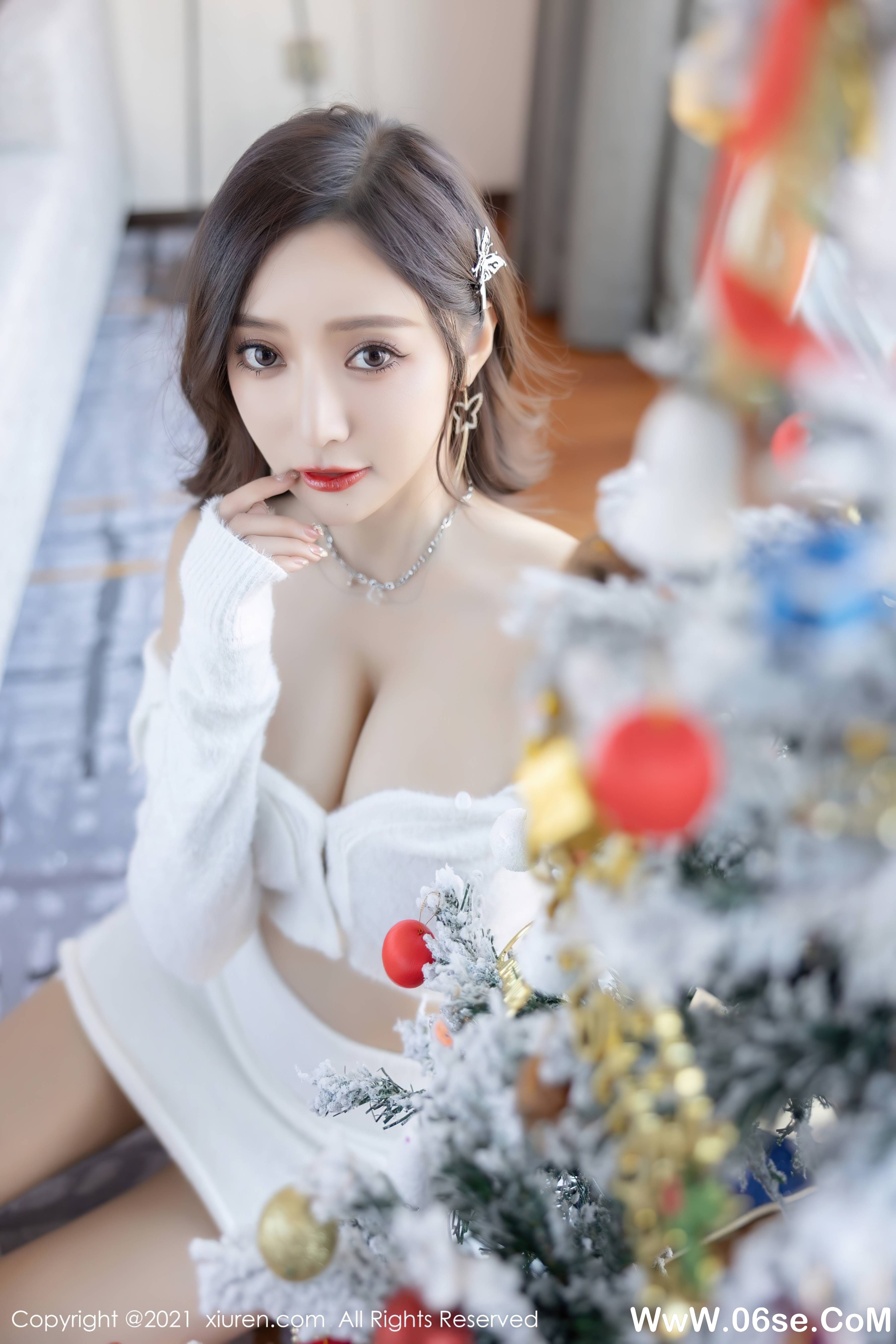 图片[36]-[XIUREN秀人网] 2021.12.20 NO.4359 王馨瑶[81+1P811M]-六色网
