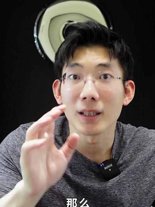 麦当劳能不能减肥?炸鸡薯条汉堡,减肥时候怎么搭配?早餐咋吃正餐咋吃,这期啥都有#2026万