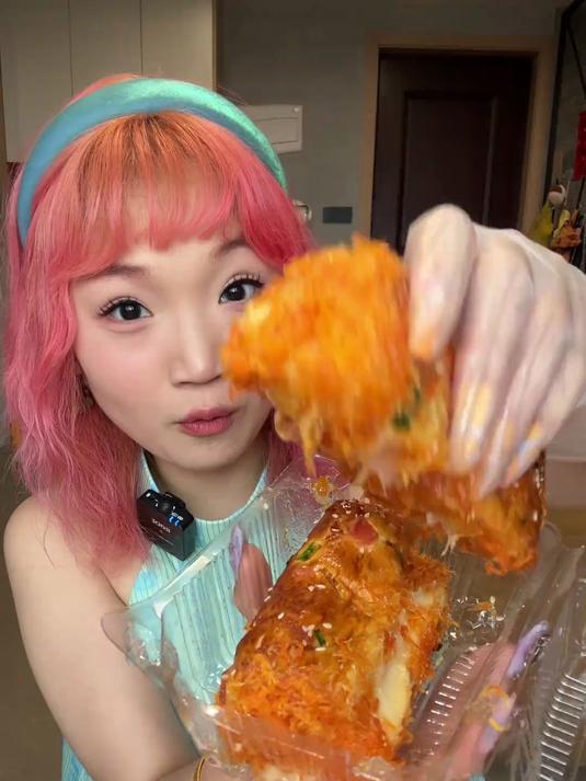 把成都宫廷糕点吃成自助是什么体验？还吃到了酱多多和蓝莓包！