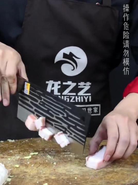 手工锻打厨师刀古法锤纹菜刀锋利好刀切菜切片神器