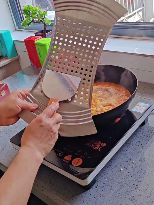 这个 疙瘩汤 真是太爱了,每天早上来一碗简单快捷营养美味 漏勺