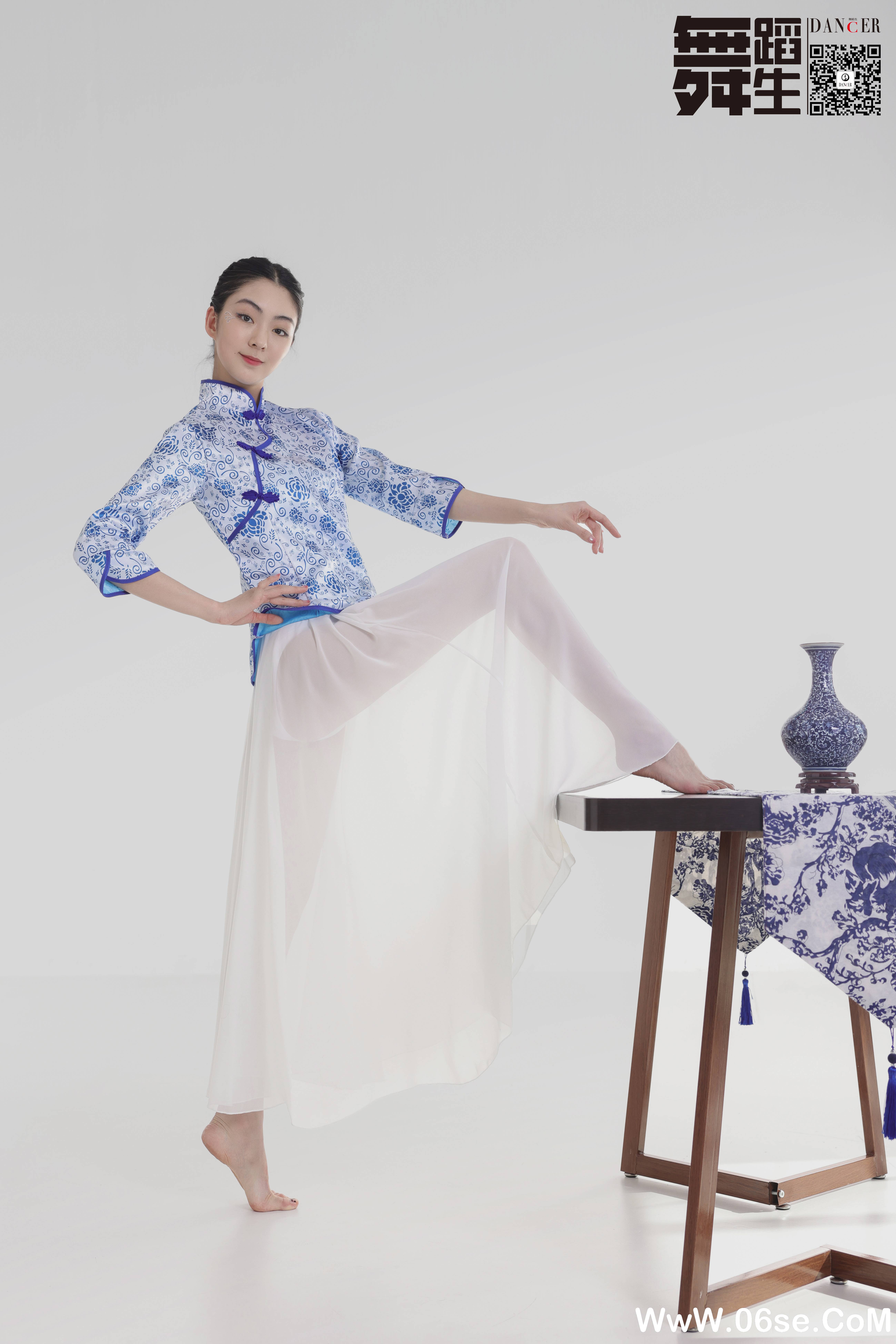 图片[37]-[GALLI嘉丽]舞蹈生日记 104 – 青花瓷 韩玉彤[43P397M]-六色网