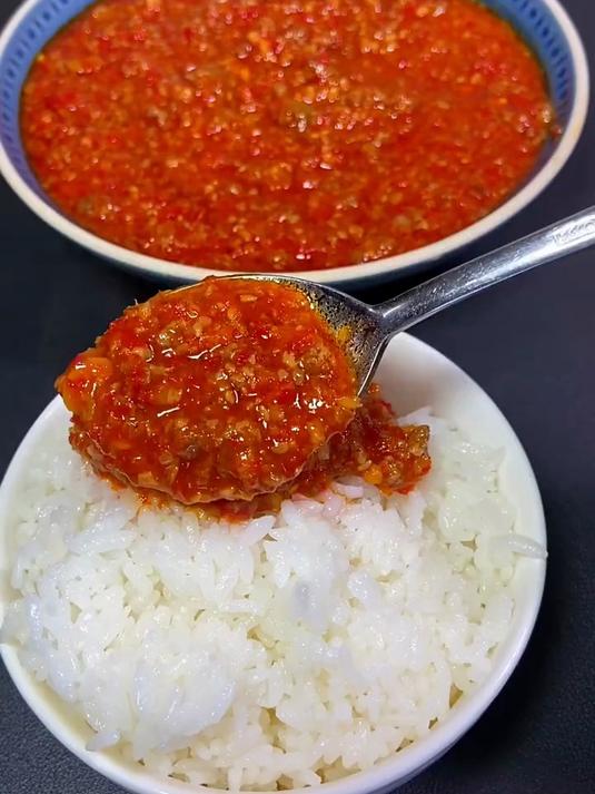 有好多老铁问我牛肉酱怎么做