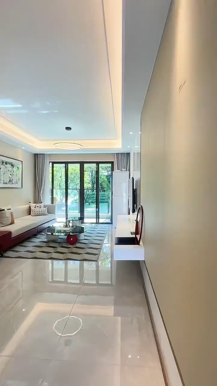 一房二人三餐四季