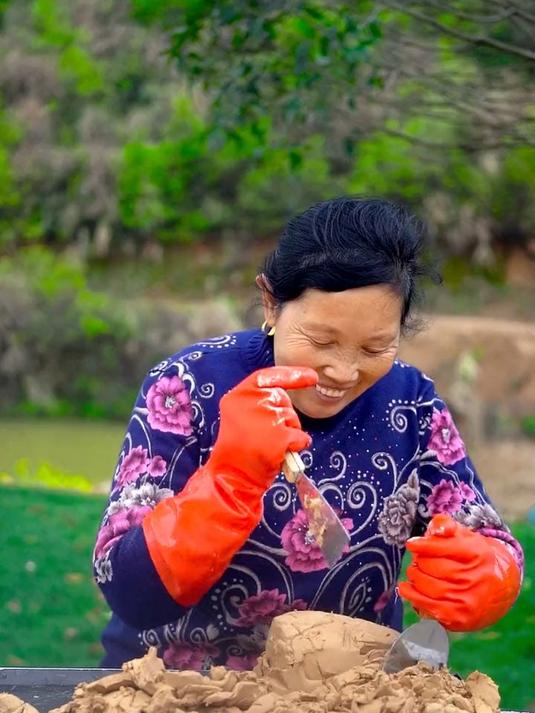 姥姥这样做的菜,看的我都馋了,这创意不服都不行!