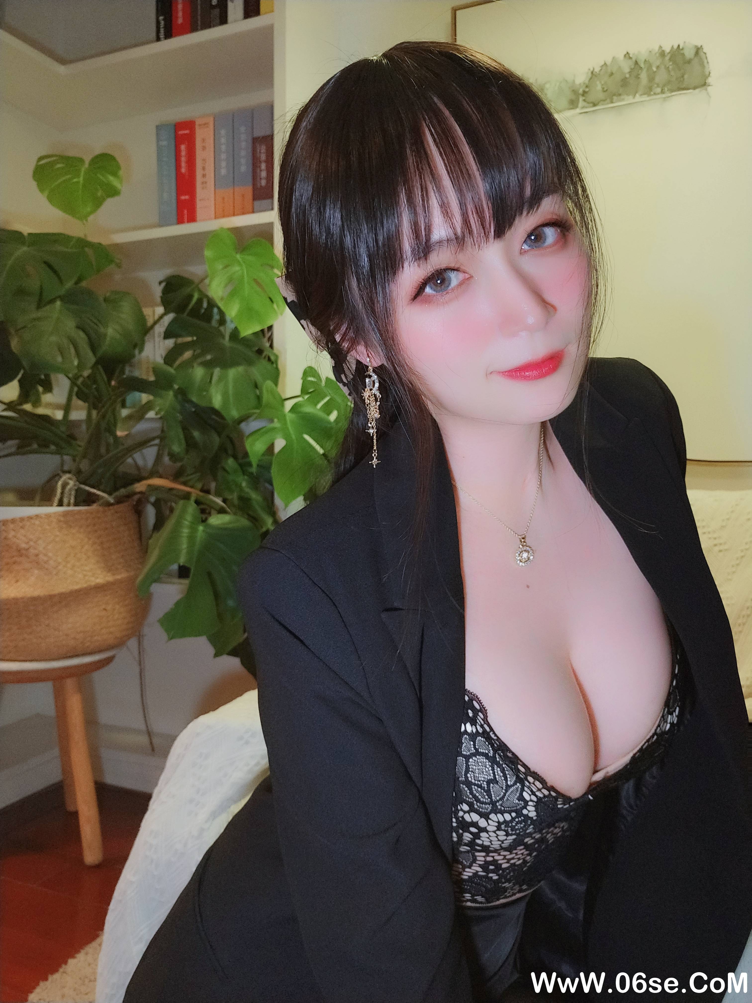 图片[29]-Coser小姐姐白银 NO.098– 酒后女秘书 [70P+2V627M]-六色网