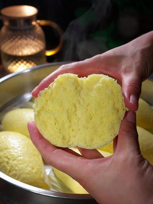 鲜玉米做馒头太好吃啦玉米味浓郁