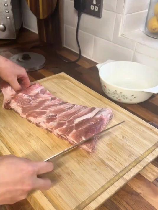 哪怕英国再豪华餐厅再美味的西餐也比不上家里的粗茶淡饭
