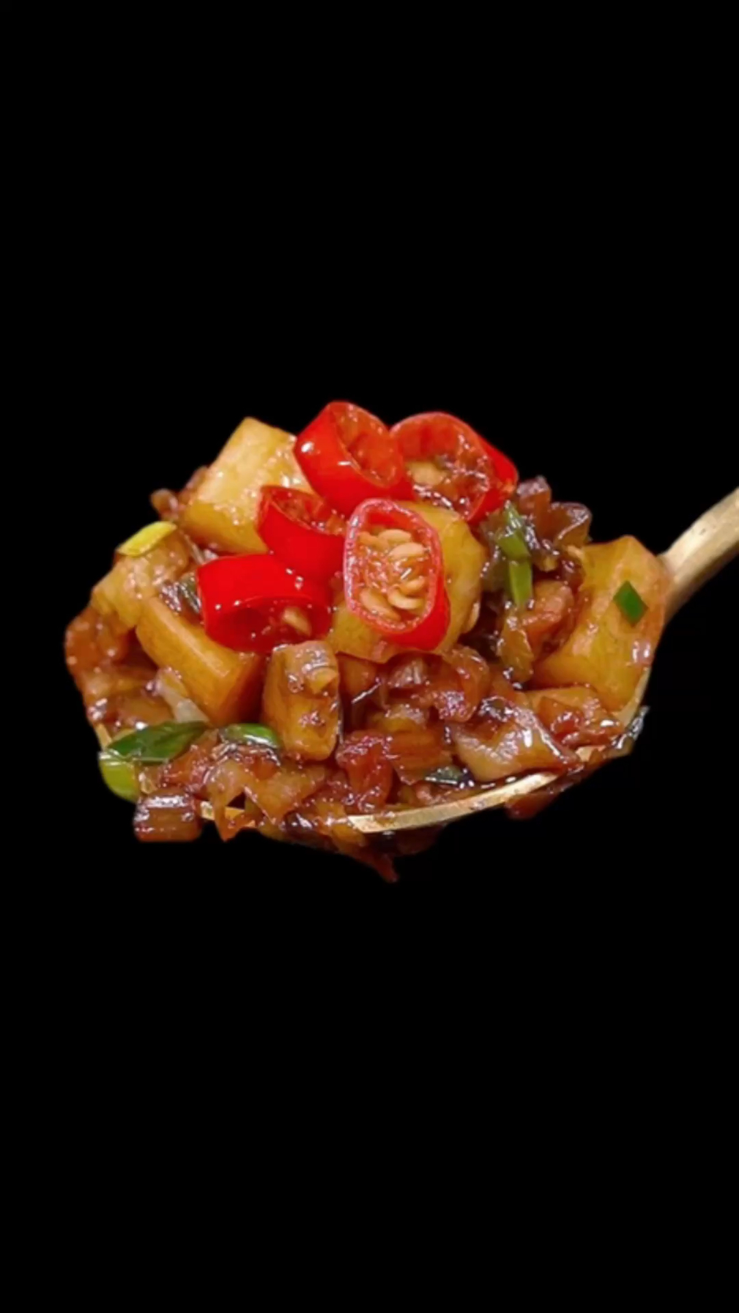 你一定不会想到,用莲藕还能做出这么好吃的下饭菜,脆嫩爽口,米饭都能多吃五大碗