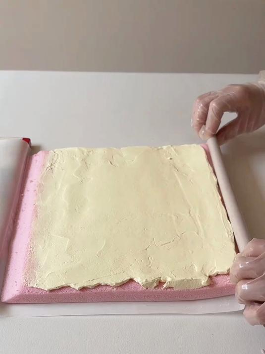 超稳定配方,组织细腻,气孔全开,少女心满满颜色超粉嫩 蛋清