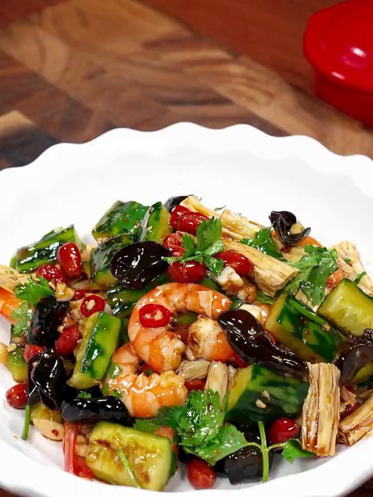 夏天快到了,你一定你要学会这道凉拌黄瓜虾仁