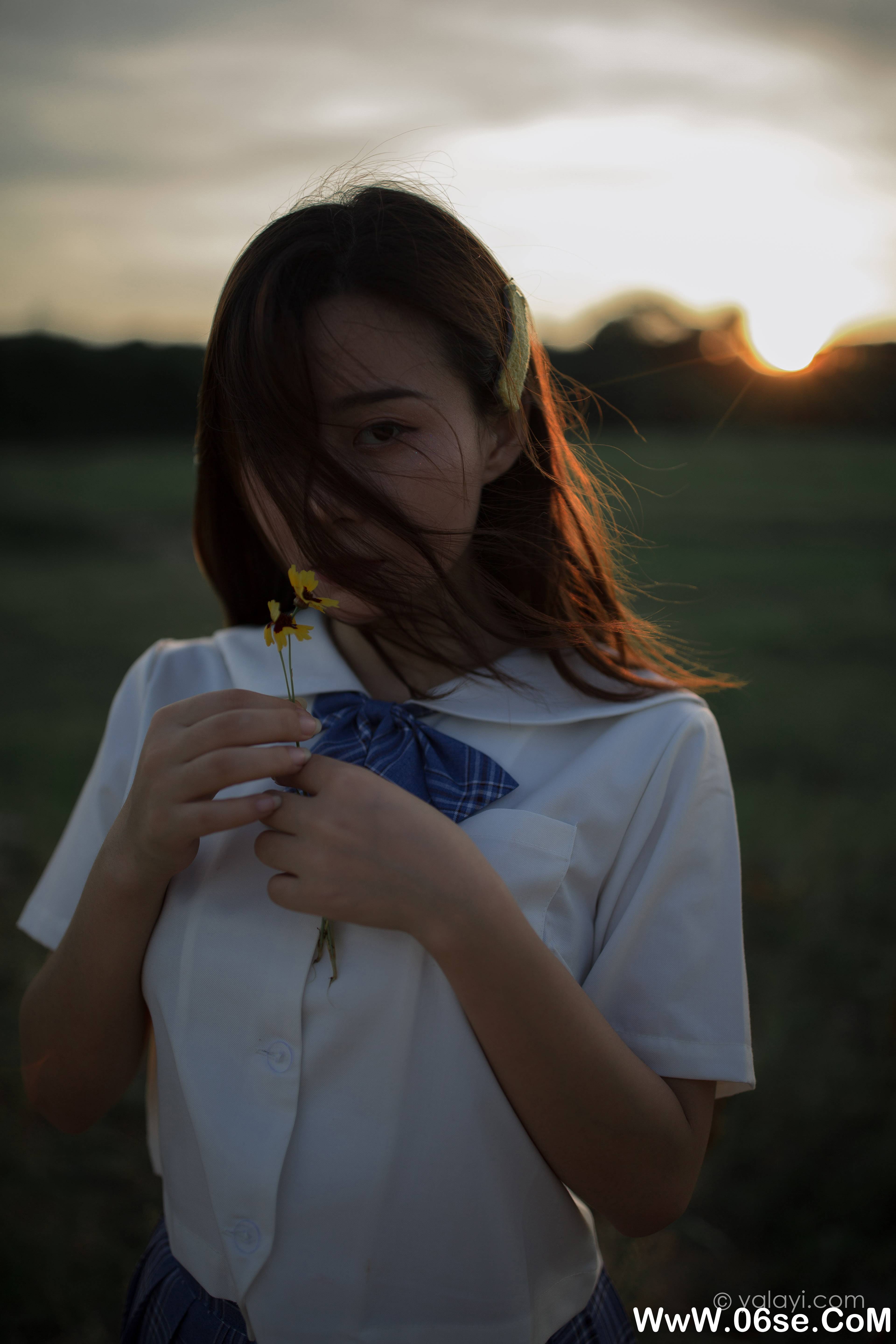 图片[33]-[YALAYI雅拉伊] 2020.07.28 NO.677 枝娅《青春在河畔奔走》[41P+1P671M]-六色网