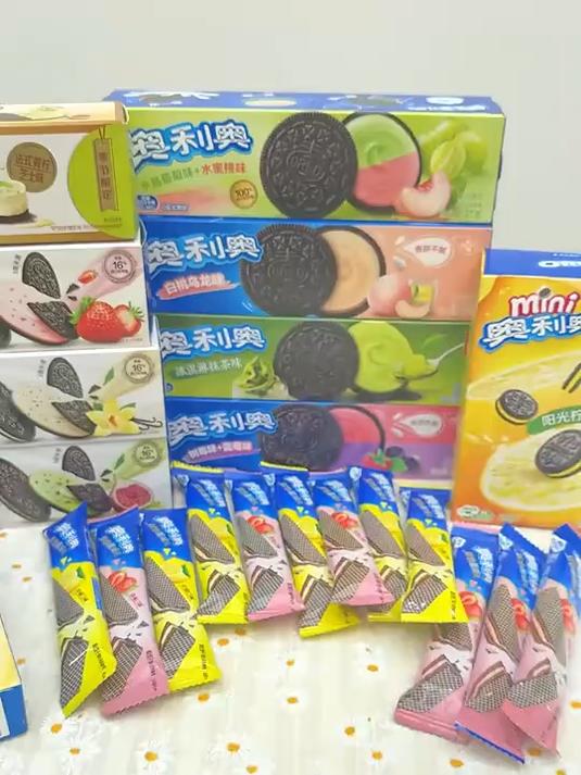 如果让我选择奥利奥?我会选择奥利奥的薄脆!这个抹茶无花果味