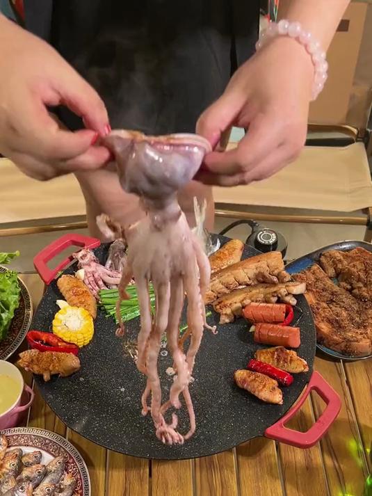 厨房烤肉神器！韩式电烤盘家用：无烟不粘铁板 + 多功能烤炉