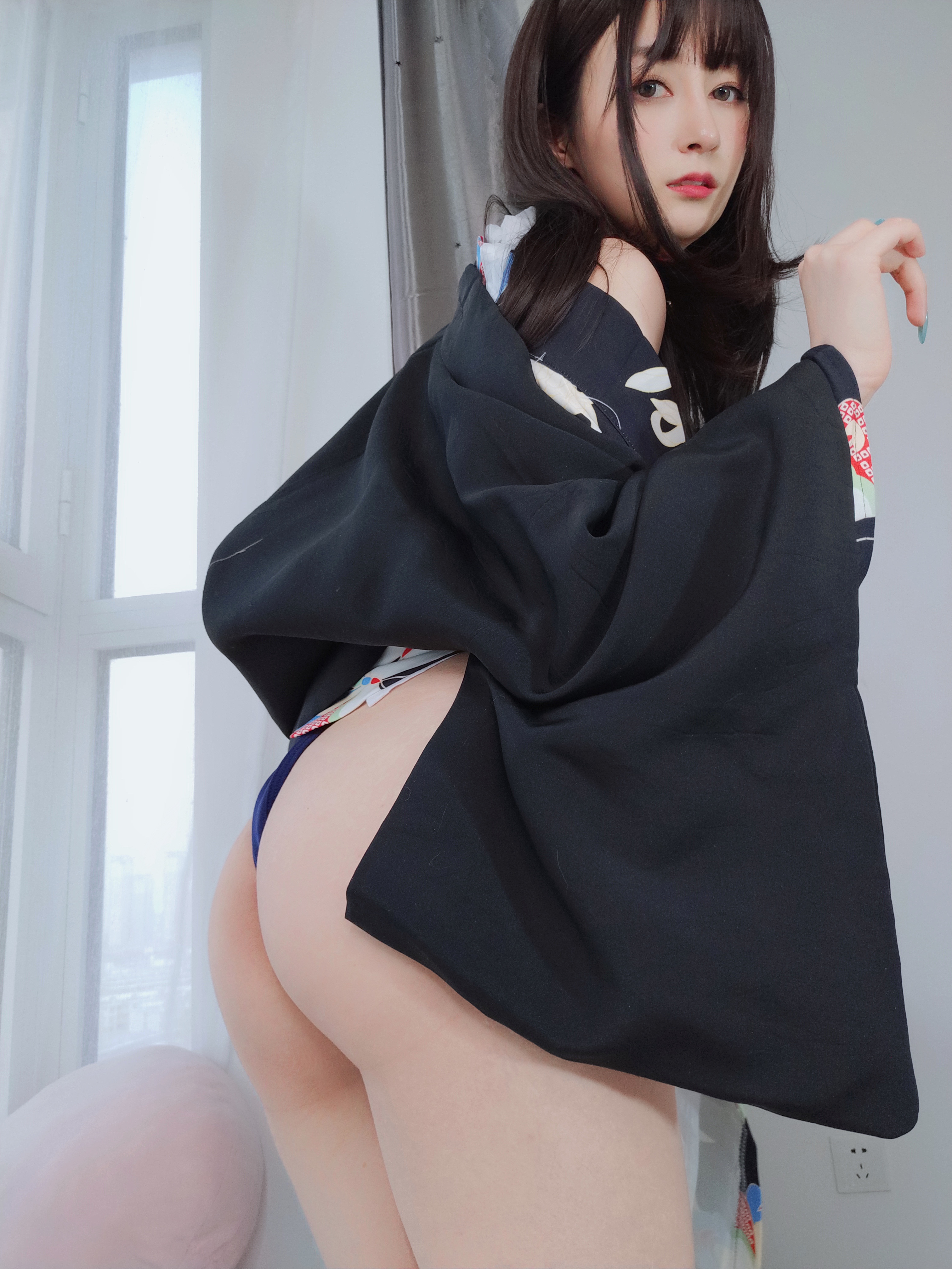 图片[20]-Coser小姐姐白银 NO.117— 和服下的秘密 [64P2V247M]-六色网