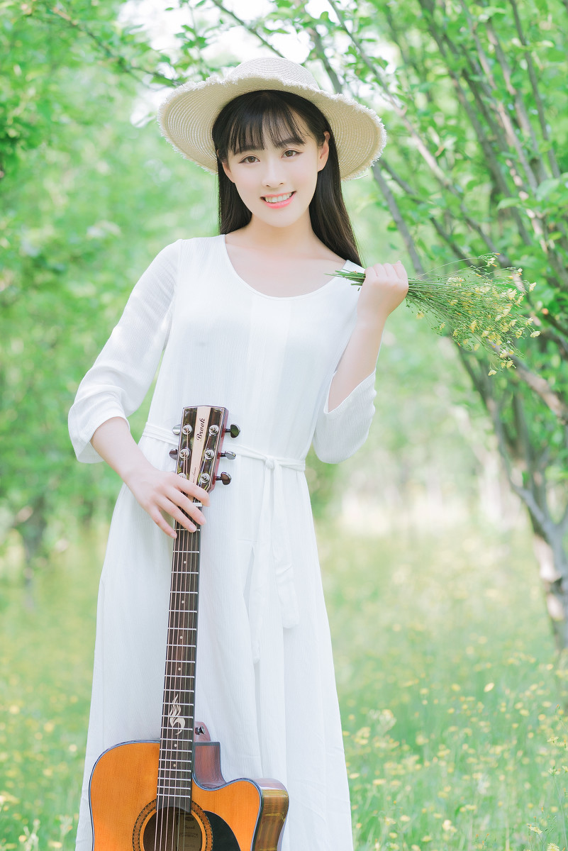 图片[4]-少女的尤克里里-六色网