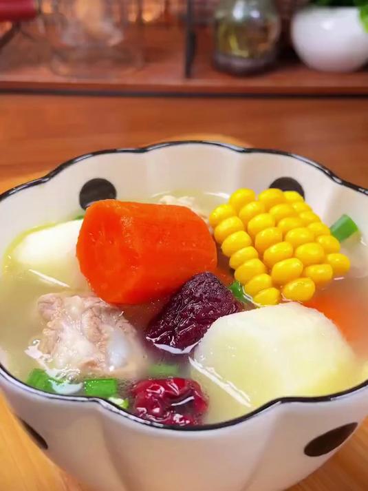 正宗铁棍山药,肉质紧实饱满,熬山药汤香浓滋补超好喝!